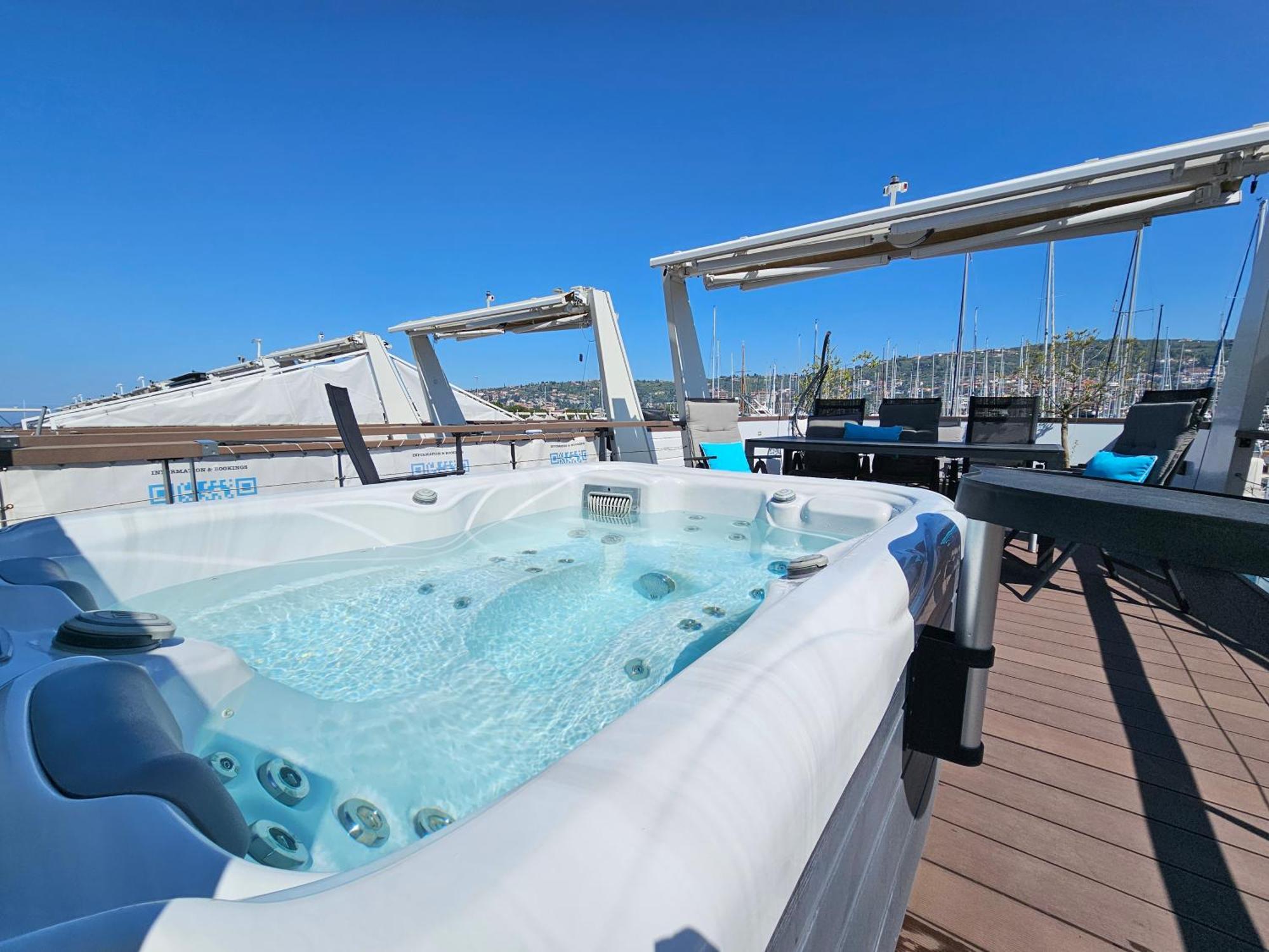 Floating Sea House - Vital Lux Portoroz Exterior foto